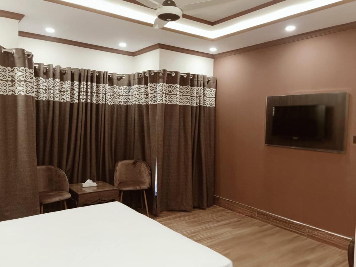 Al Burhan Express Hotel Lahore Luaran gambar